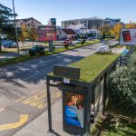 Podgorica dobila prvu autobusku nadstrešnicu sa krovnim vrtom